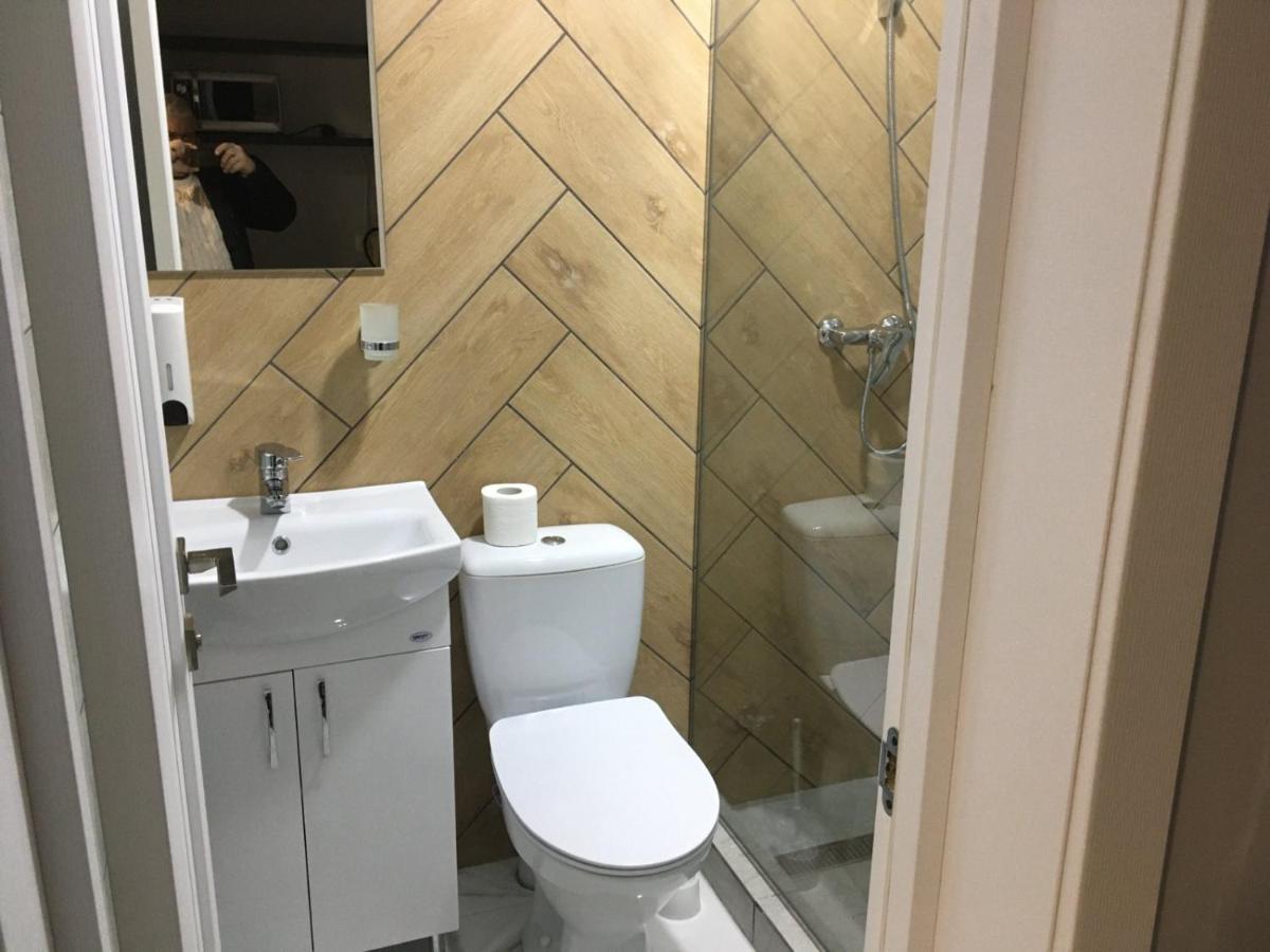 Pure Apartments Vip 2 Lviv Luaran gambar